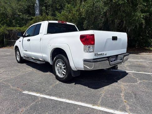 Used 2010 Toyota Tundra 2WD Double Cab w/ Tow Pkg image 8