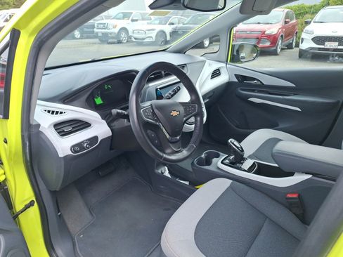 Used 2019 Chevrolet Bolt LT FWD image 8