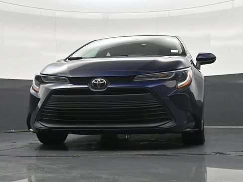 Used 2024 Toyota Corolla LE FWD image 30