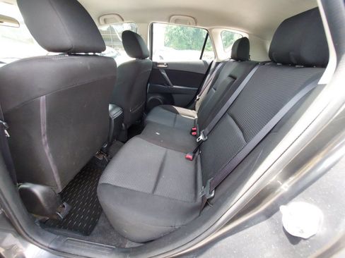 Used 2012 MAZDA MAZDA3 i Touring FWD image 9