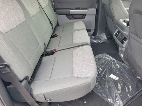 New 2026 Ford F250 XLT w/ FX4 Off-Road Package image 11