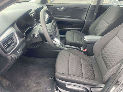 Used 2021 Kia Rio S image 5