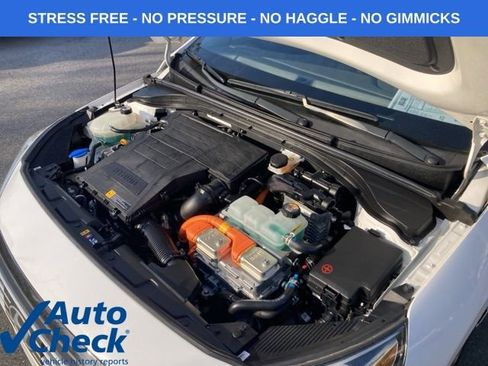 Used 2019 Hyundai Ioniq SEL image 11