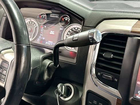 Used 2016 RAM 2500 Laramie image 17