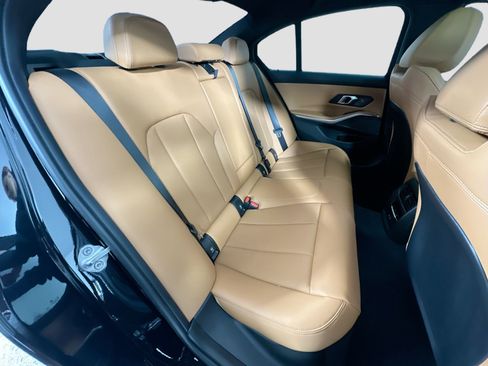 New 2026 BMW 330i Sedan w/ M Sport Package image 28