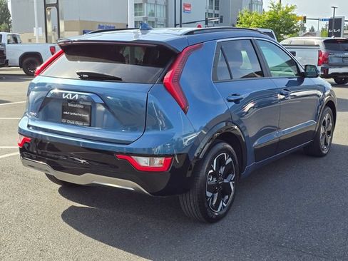 Certified 2024 Kia Niro Wind w/ Wind Preserve Package FWD image 6