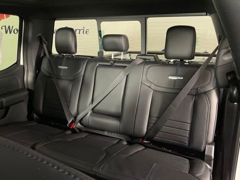 New 2026 Ford F250 Platinum image 16