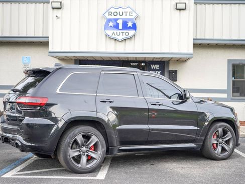 Used 2014 Jeep Grand Cherokee SRT8 w/ Luxury Group II AWD/4WD image 4