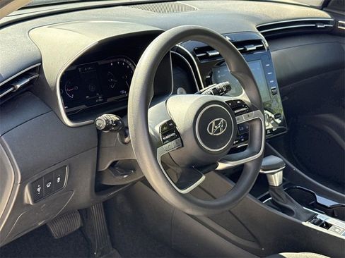 Used 2024 Hyundai Tucson SEL image 9