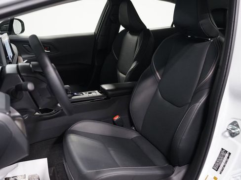 Certified 2025 Toyota Prius image 25