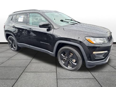 Used 2021 Jeep Compass Latitude FWD image 7