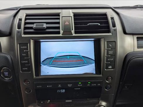 Used 2020 Lexus GX 460 Premium image 34