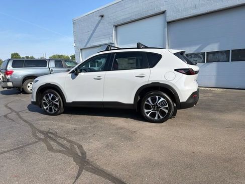 New 2026 MAZDA CX-5 Preferred AWD/4WD image 17