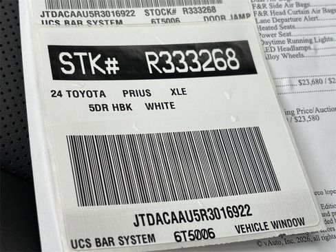 Used 2024 Toyota Prius XLE image 14