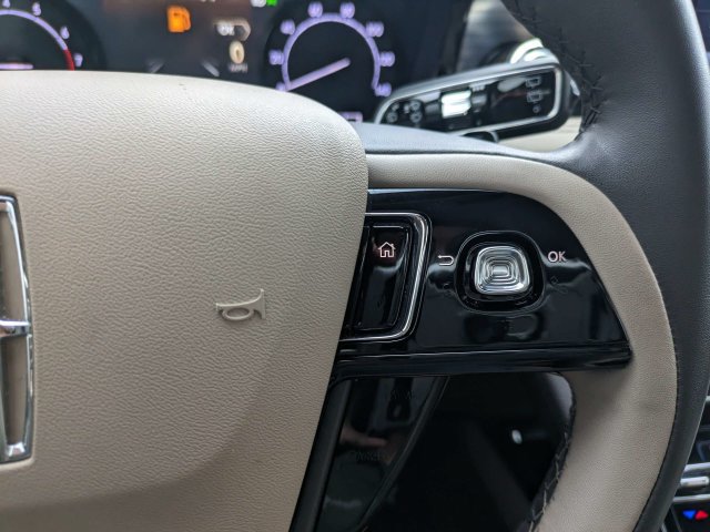 Used 2022 Lincoln Corsair FWD image 23