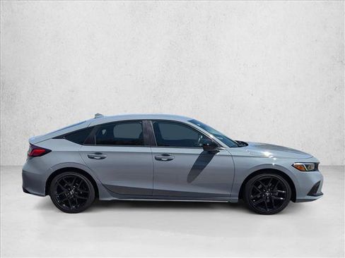 Used 2024 Honda Civic Sport image 4