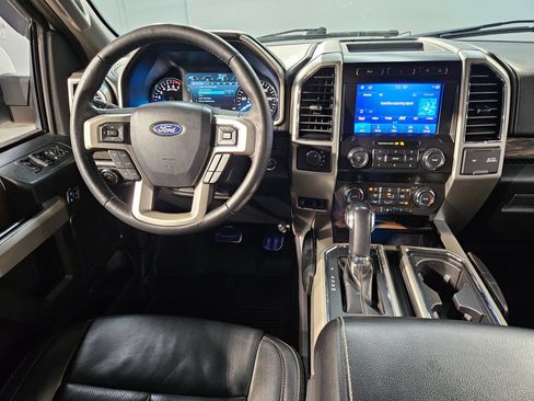 Used 2020 Ford F150 Lariat AWD/4WD image 9