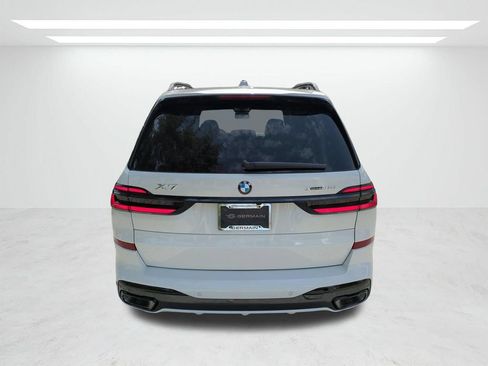 New 2027 BMW X7 xDrive40i w/ M Sport Package AWD/4WD image 5