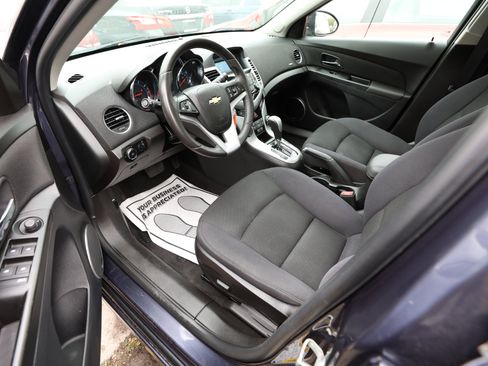 Used 2013 Chevrolet Cruze LT w/ All-Star Edition image 14