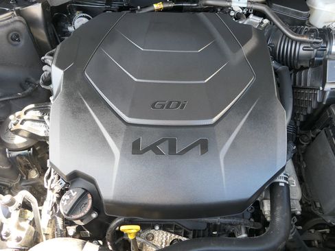 Used 2024 Kia Telluride SX image 32