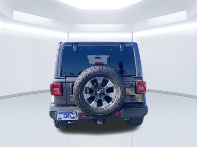Used 2018 Jeep Wrangler Unlimited Sahara AWD/4WD image 5