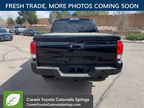 Used 2022 Toyota Tacoma SR5 image 7