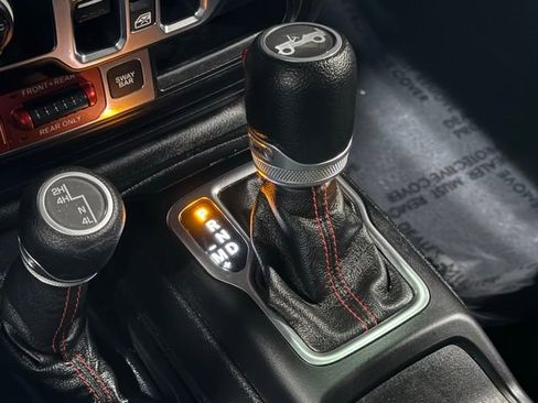 Used 2020 Jeep Wrangler Unlimited Rubicon image 34