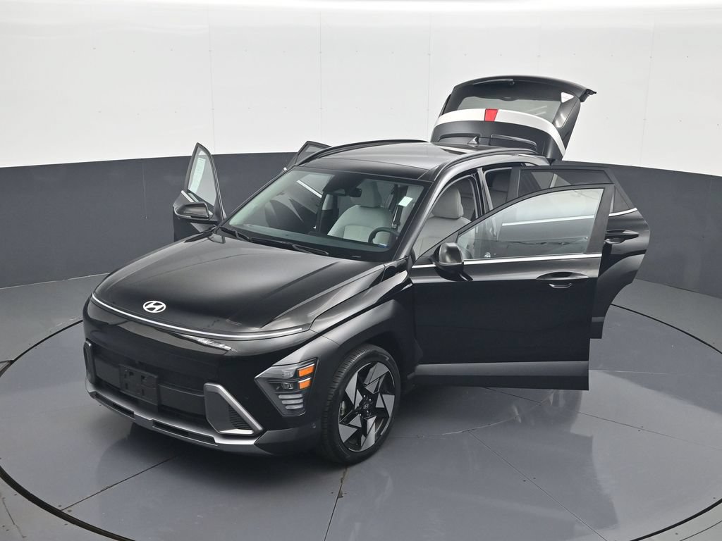 Certified 2024 Hyundai Kona Limited FWD image 31