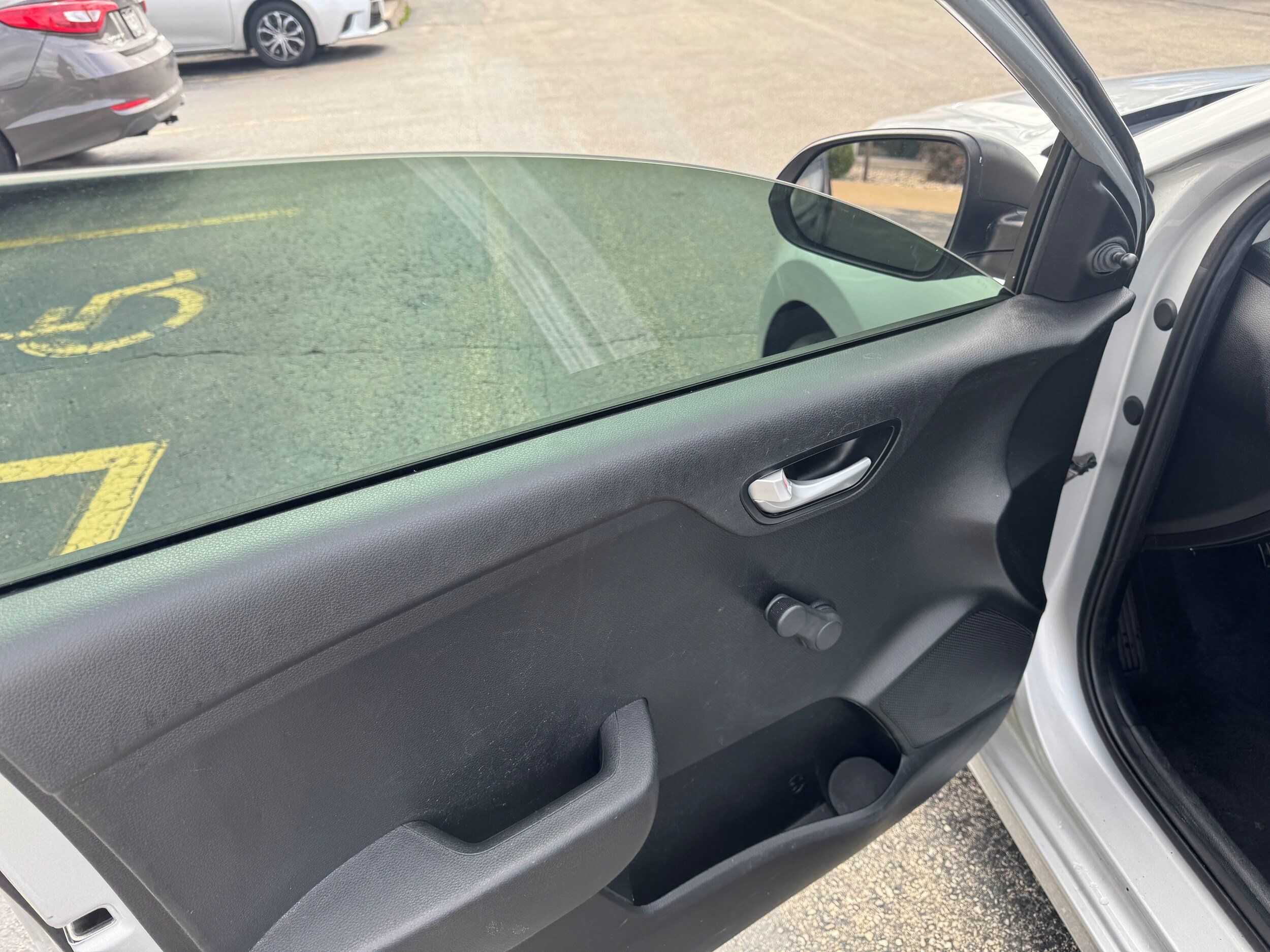 Used 2018 Kia Rio LX FWD image 8