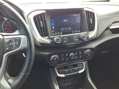 Certified 2023 GMC Terrain SLT w/ Tech Package FWD image 18