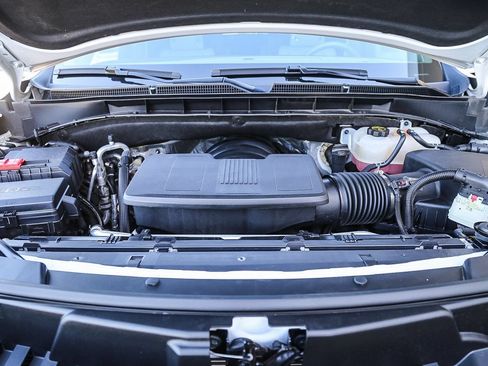 Used 2025 Cadillac Escalade ESV Sport Platinum w/ LPO, Floor Liner Package AWD/4WD image 26