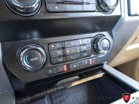 Used 2020 Ford F250 Lariat w/ Lariat Ultimate Package image 40