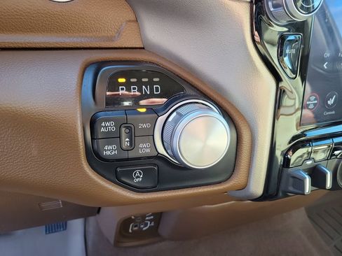 Used 2021 RAM 1500 Laramie image 23