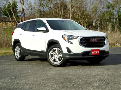 Used 2018 GMC Terrain SLE image 2