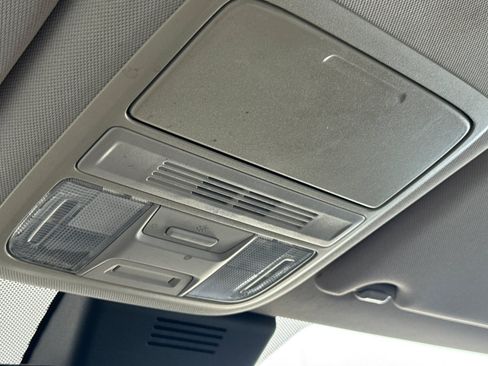 Used 2018 Honda Accord LX image 22