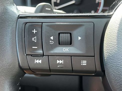Used 2023 Nissan Rogue SL w/ SL Premium Package AWD/4WD image 23