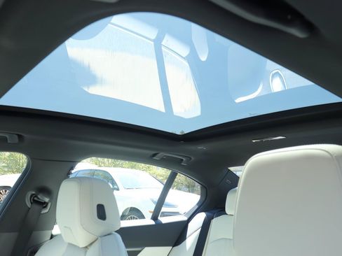New 2026 BMW 530i w/ Premium Package RWD image 23