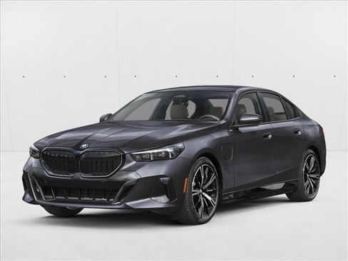 New 2027 BMW 550e xDrive w/ Executive Package AWD/4WD image 1