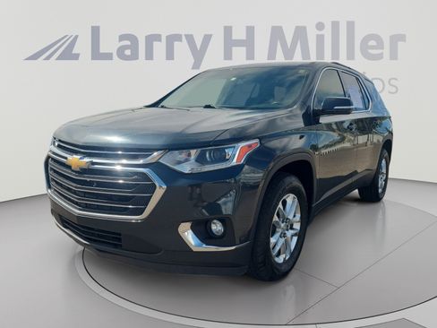 Used 2019 Chevrolet Traverse LT FWD image 1