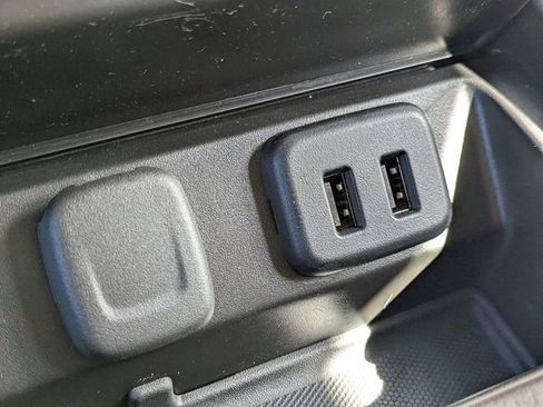 Used 2016 Chevrolet Suburban LTZ image 28