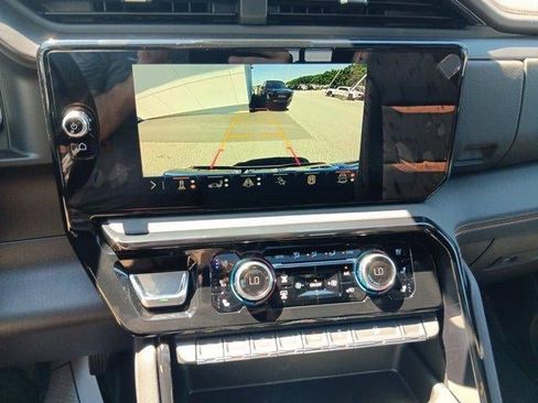 New 2026 GMC Sierra 1500 AT4 w/ AT4 Premium Package AWD/4WD image 12