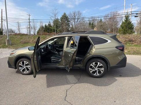 Used 2021 Subaru Outback Limited XT image 16