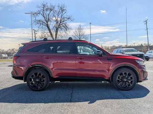 Used 2022 Kia Sorento SX image 4