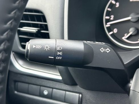 New 2026 Nissan Rogue SV FWD image 31