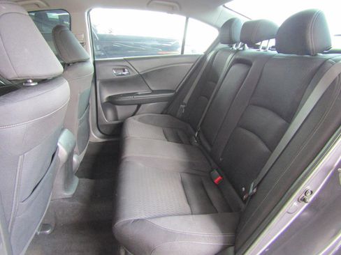 Used 2015 Honda Accord Sport image 9