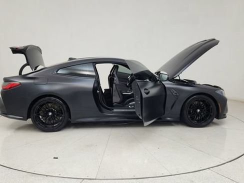 Used 2021 BMW M4 Competition w/ M Carbon Exterior Package RWD image 20