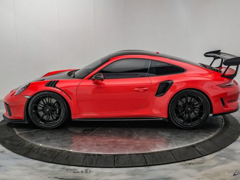 Used 2019 Porsche 911 GT3 RS RWD image 11