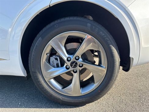 New 2026 Genesis GV70 2.5T image 20