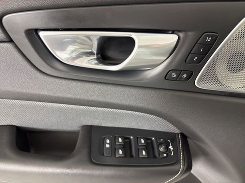 Used 2024 Volvo XC60 T8 Polestar w/ Protection Package Premier image 16