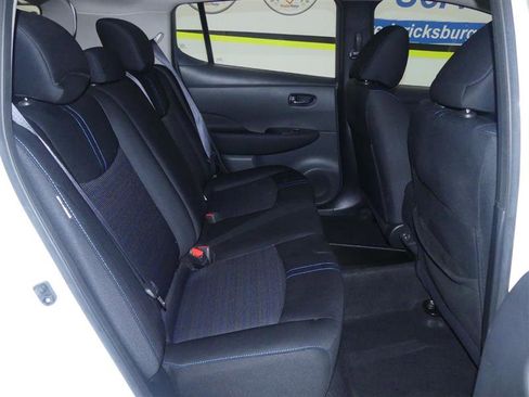 Used 2022 Nissan Leaf S Plus image 21